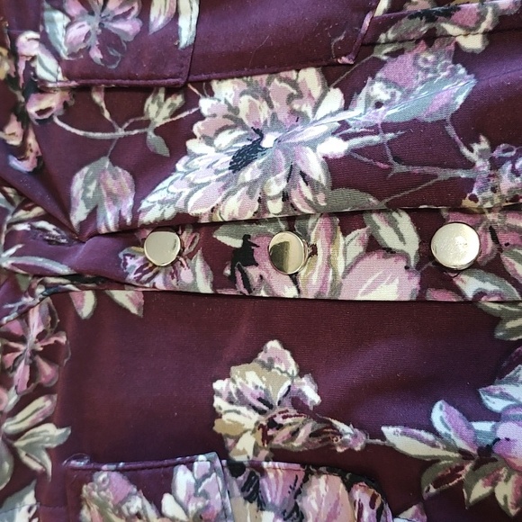 Floral Purple 3/4 Sleeve V Neck Top - Picture 5 of 5